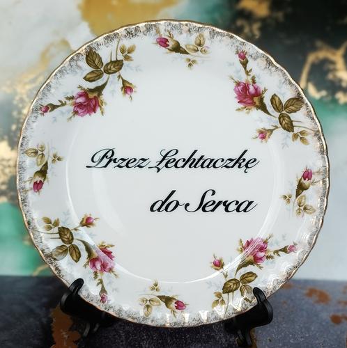 Talerz porcelanowy Sarnodzieło 19 cm Przez Łechtaczkę do Serca