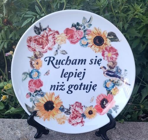 Talerz ceramiczny Sarnodzieło 20 cm Rucham się lepiej niż gotuję