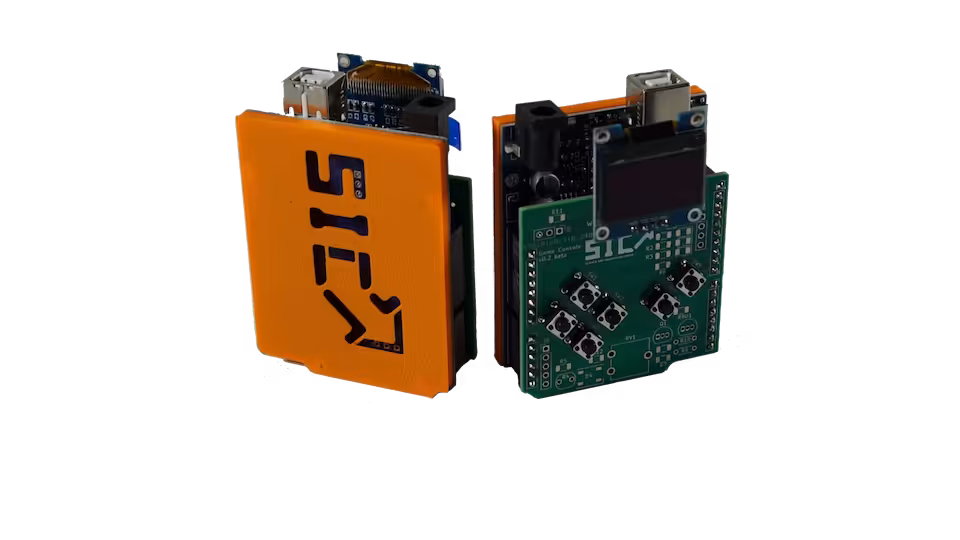 Konsolka edukacyjna SIC Game v2 (PCB + Arduino UNO + wyświetlacz OLED + zestaw elementów elektronicznych)