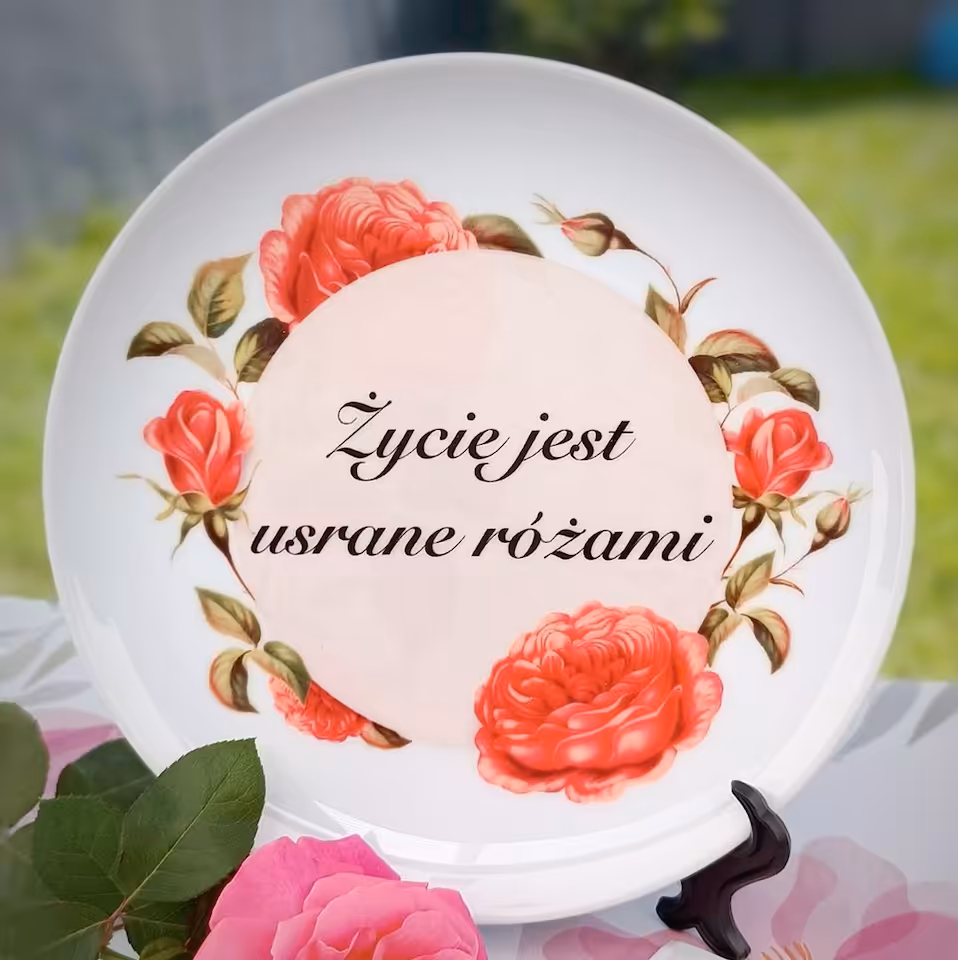 Talerz ceramiczny Sarnodzieło 20 cm Życie jest usrane różami