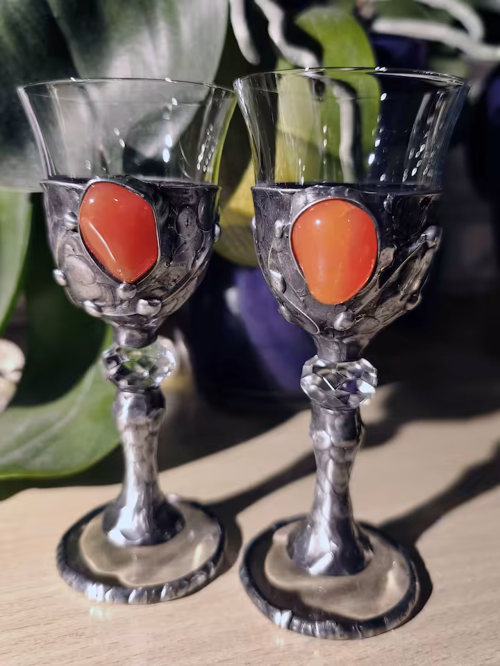 Kieliszki do nalewek (wódki) .