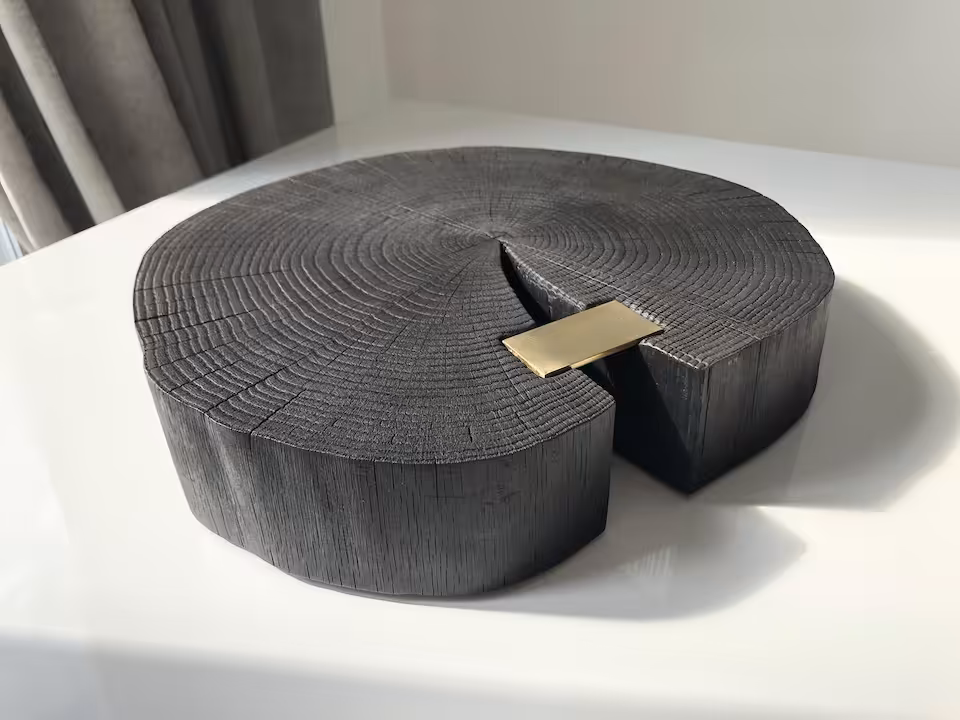 Czarny plaster DĄB ze złotym detalem