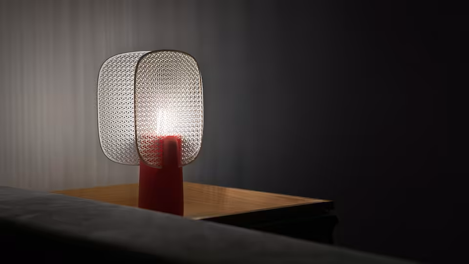 Nowoczesna lampa stołowa CERCA