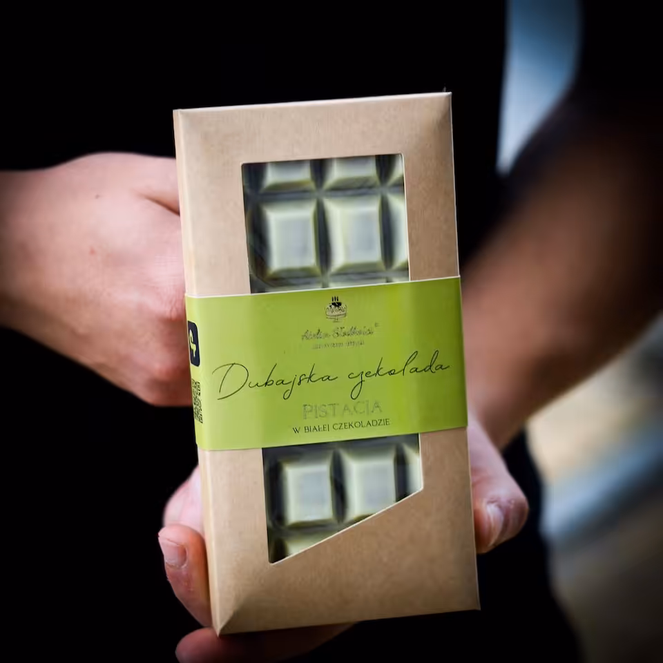 Dubajska czekolada pistacjowa w białej czekoladzie
