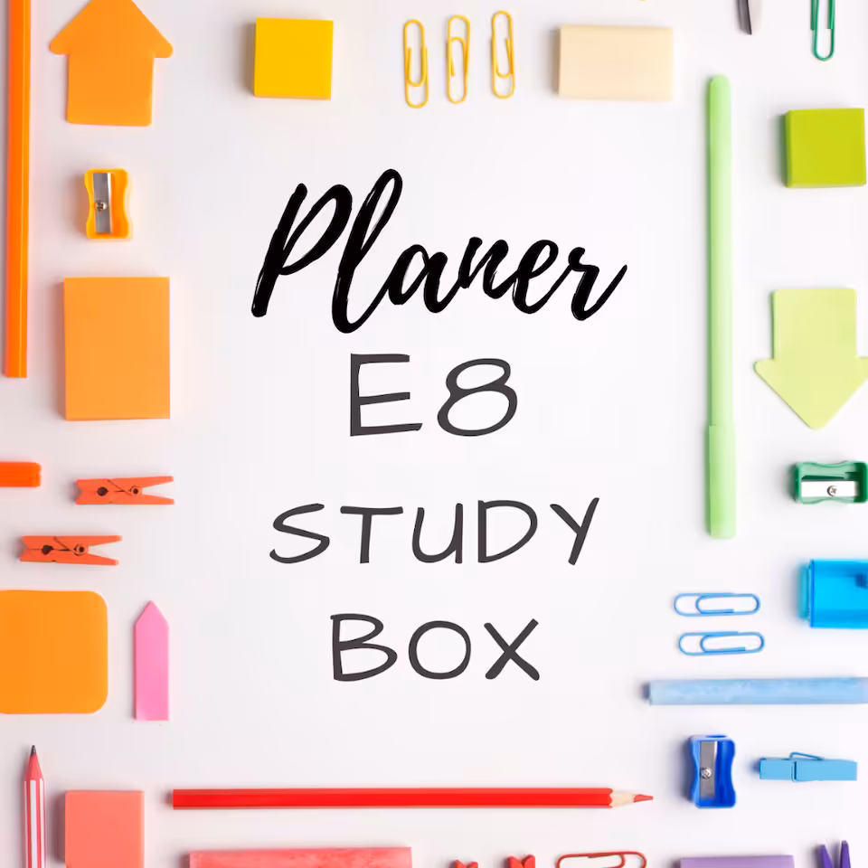 Planer E8 STUDY BOX 2021 Pani English