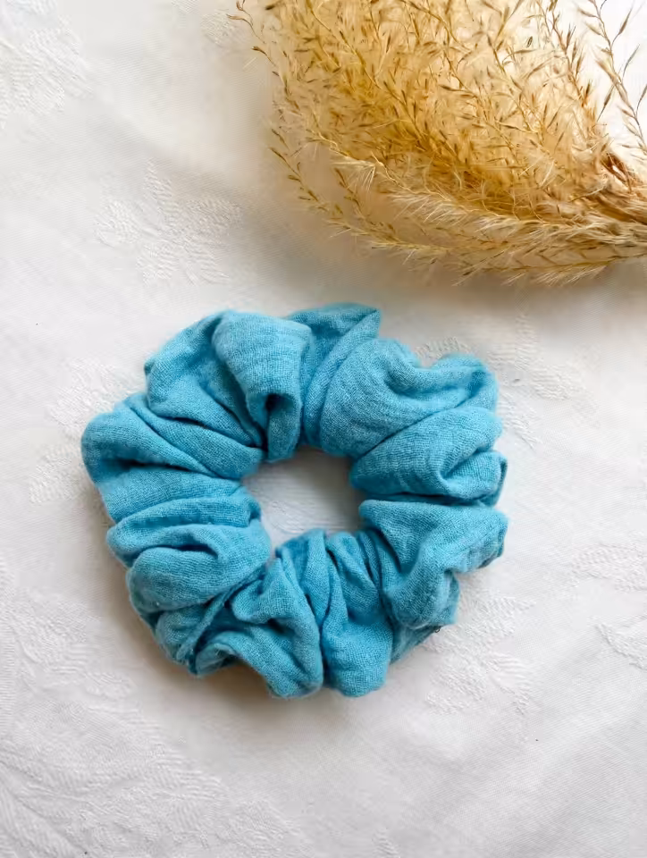 JASNE NIEBO ŚREDNIA - scrunchie -SOFT