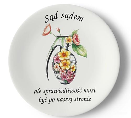 Talerz ceramiczny Garage Print 20 cm "Sąd sądem, ale sprawiedliwość musi być po naszej stronie"