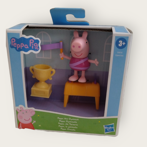 ŚWINKA PEPPA-Figurka gimnastyczka