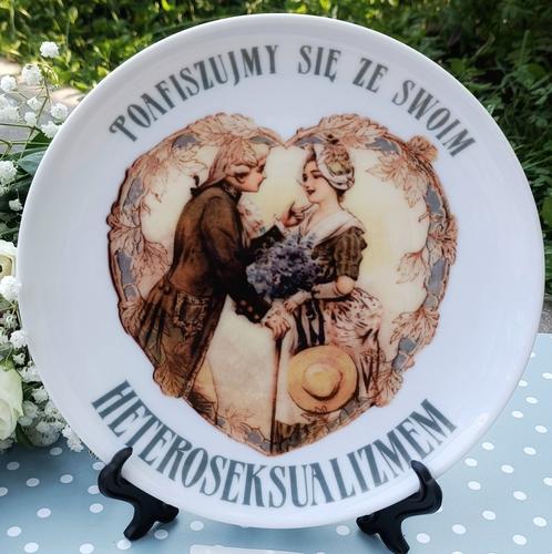 Talerz ceramiczny Sarnodzieło 20 cm Poafiszujmy się ze swoim heteroseksualizmem