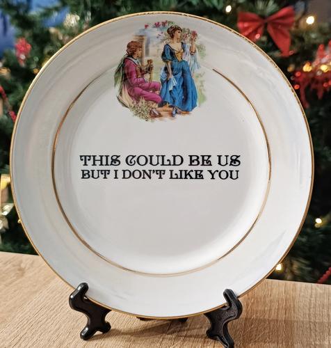OUTLET - Talerz porcelanowy Sarnodzieło 17 cm THIS COULD BE US BUT I DON’T LIKE YOU