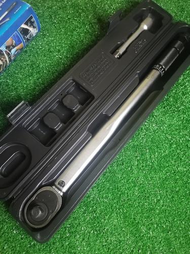 Klucz dynamometryczny 1/2 28-210Nm powystawowy